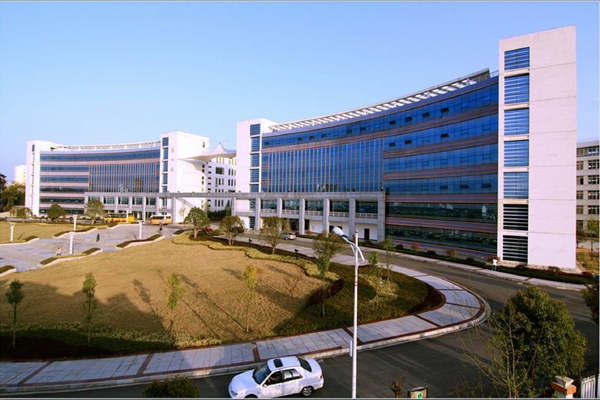 校園能耗監測系統硬件結構！