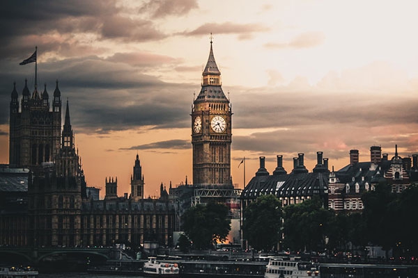 學校食堂智慧系統為什么是智慧校園“剛需”?